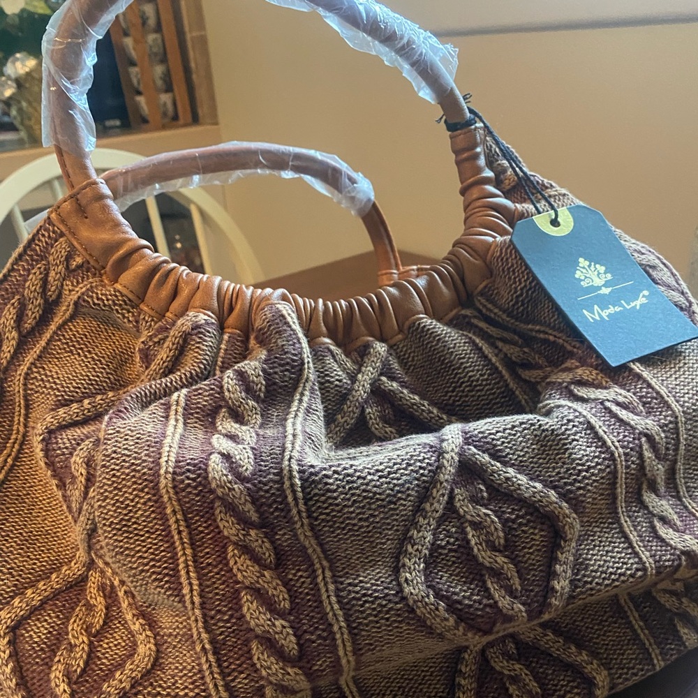 NWT!! sweater texture hobo bag with crossbody strap and top handles